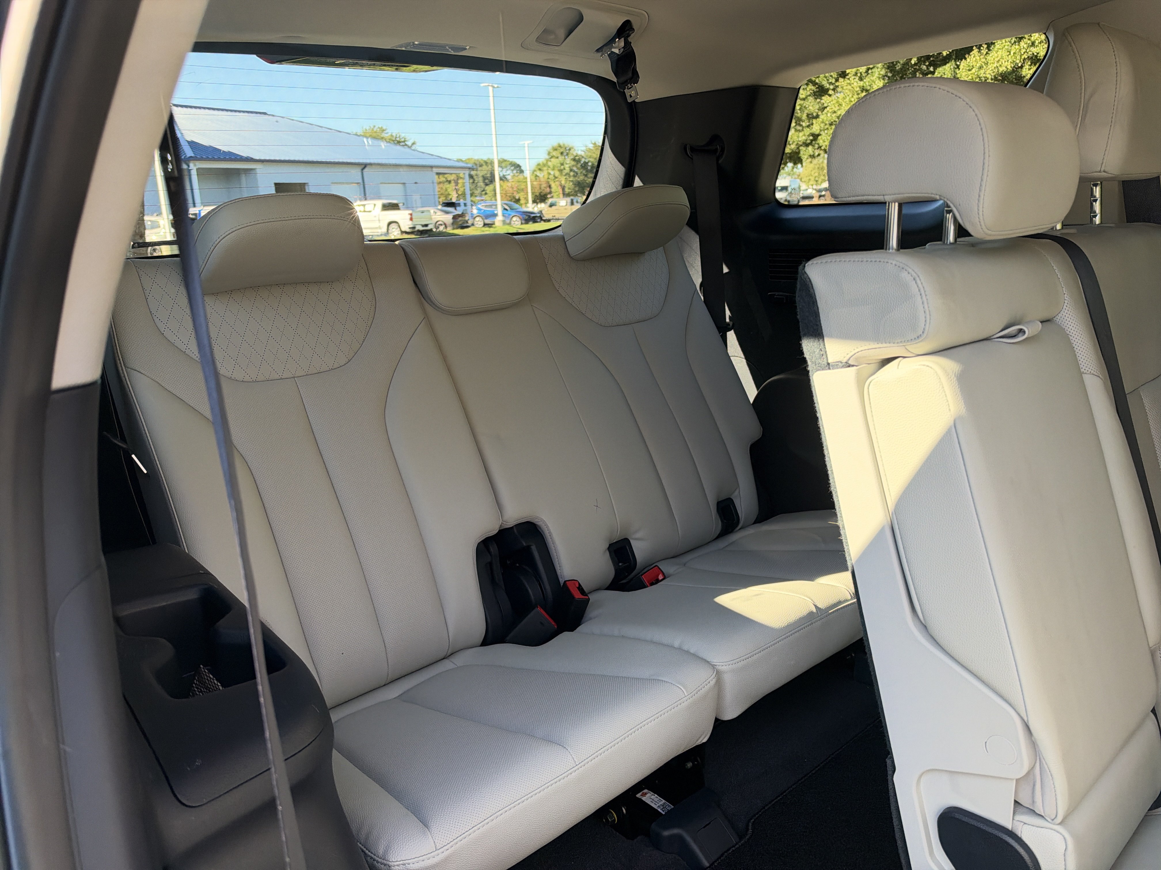 Used 2021 Hyundai Palisade SEL FWD image 31