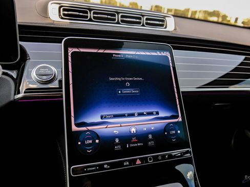 Used 2023 Mercedes-Benz S 580 4MATIC Sedan w/ AMG Line image 59