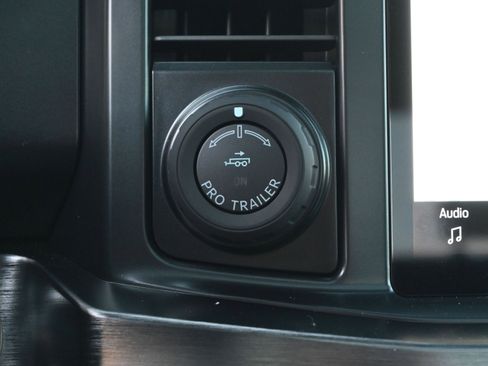 Used 2024 Ford F350 Lariat w/ Lariat Ultimate Package image 36