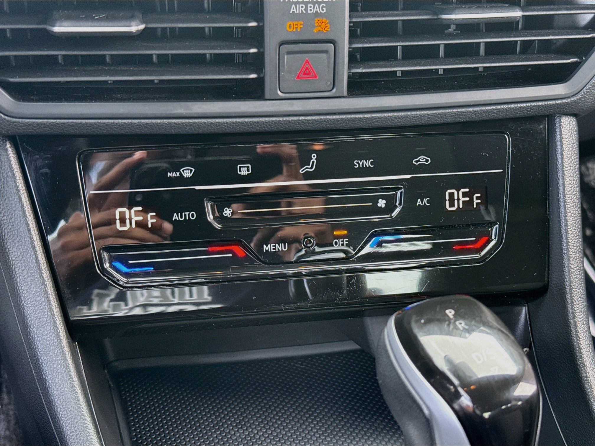 Used 2025 Volkswagen Jetta S FWD image 23