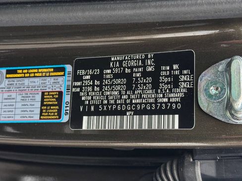 Used 2023 Kia Telluride S image 24