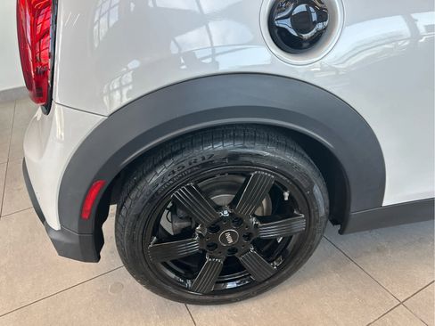 Used 2023 MINI Cooper S image 7