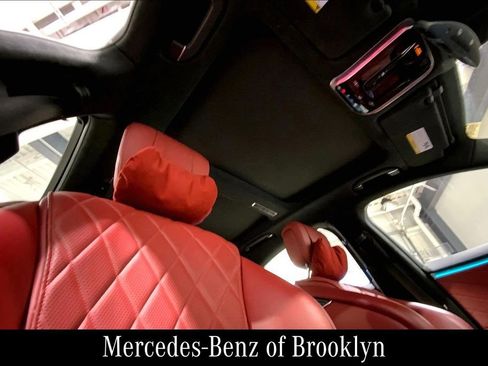 Used 2024 Mercedes-Benz S 580 4MATIC Sedan image 18