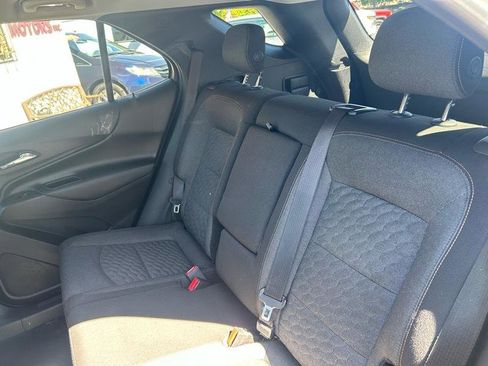 Used 2018 Chevrolet Equinox LT image 15