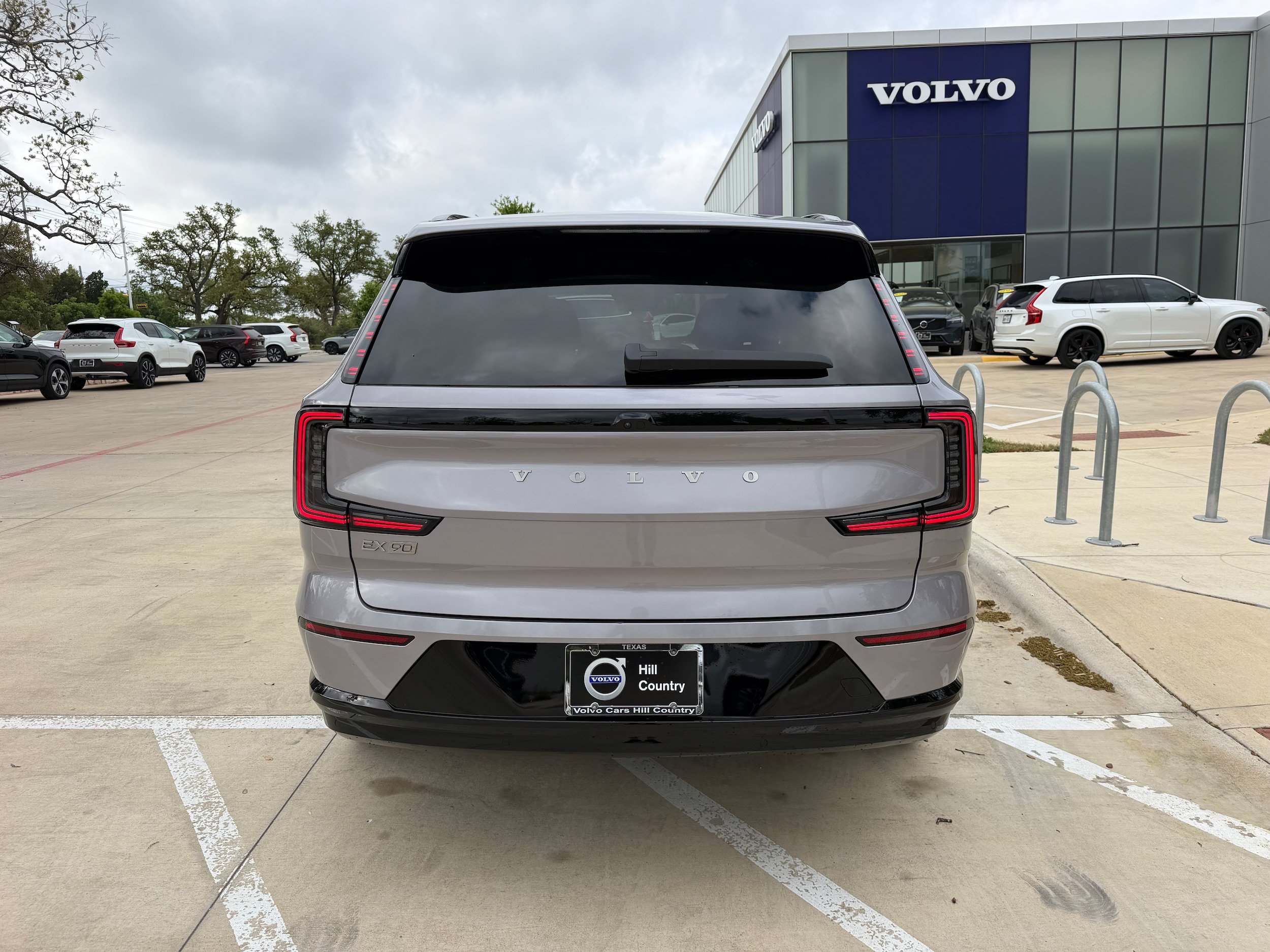 New 2026 Volvo EX90 Plus RWD image 5