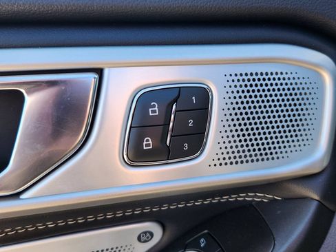 Used 2020 Ford Explorer ST w/ ST Street Pack AWD/4WD image 28