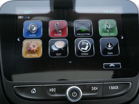 Used 2018 Chevrolet Equinox LT image 22