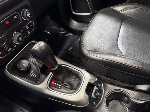 Used 2020 Jeep Compass High Altitude image 21