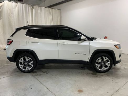 Used 2021 Jeep Compass Limited AWD/4WD image 11