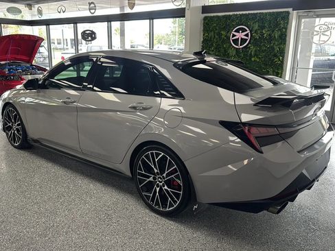 Used 2023 Hyundai Elantra N FWD image 3