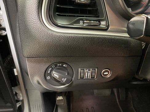 Used 2022 Dodge Challenger GT w/ Driver Convenience Group image 14