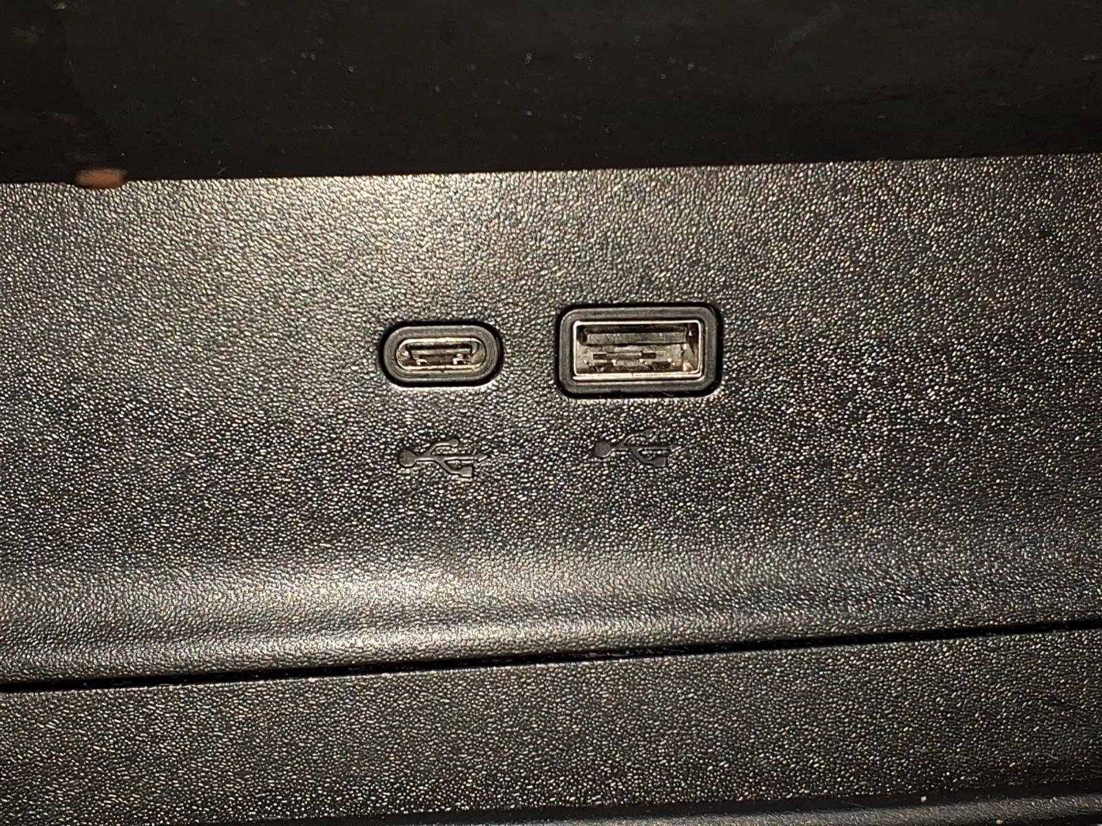 Used 2025 Chevrolet Equinox LT AWD/4WD image 18