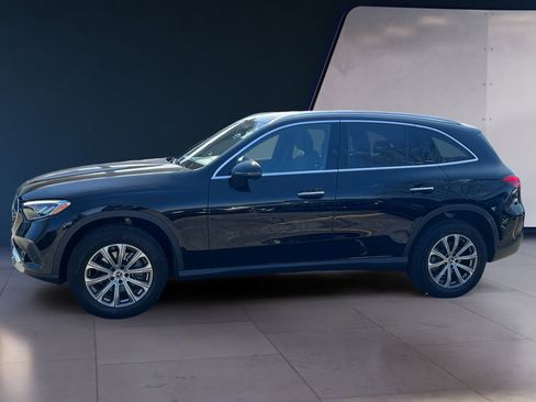 Certified 2026 Mercedes-Benz GLC 300 4MATIC image 2