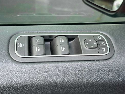 Used 2020 Mercedes-Benz G 550 image 18