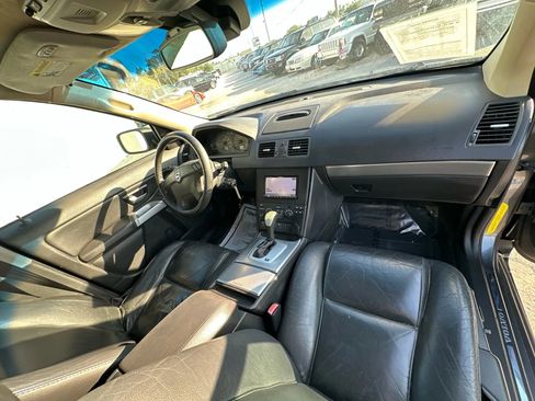 Used 2006 Volvo XC90 V8 image 10