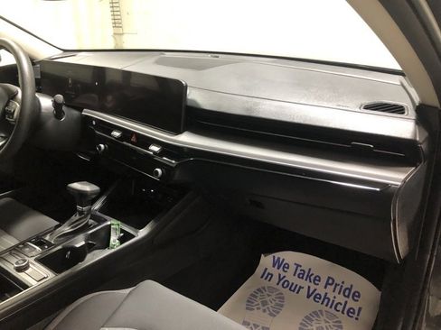 New 2025 Kia K5 LXS image 13