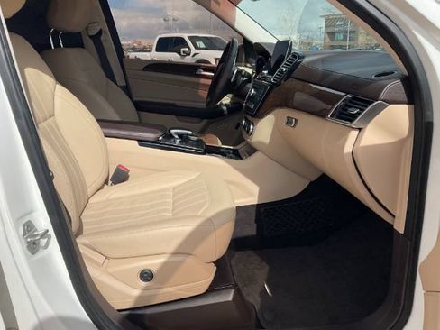 Used 2017 Mercedes-Benz GLS 450 4MATIC w/ Premium Package image 19