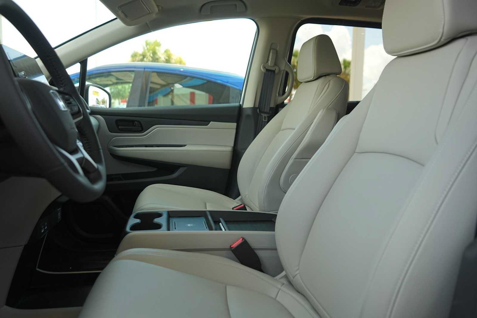 New 2027 Honda Odyssey EX-L image 11