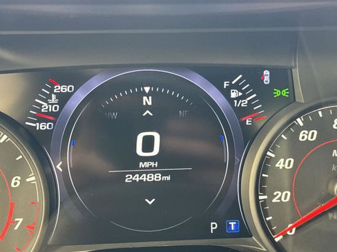 Used 2020 Chevrolet Camaro SS image 29