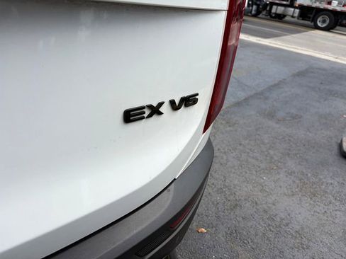 Used 2021 Kia Telluride EX w/ EX Premium Package AWD/4WD image 9