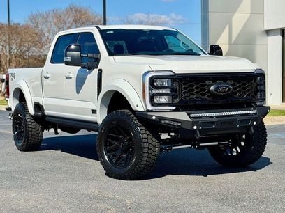 New 2026 Ford F250 Lariat w/ Black Appearance Package