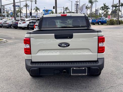 Used 2025 Ford Maverick XLT w/ XLT Luxury Package image 11