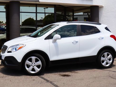 Used 2016 Buick Encore FWD image 4