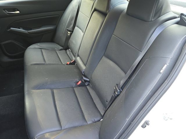 Used 2024 Nissan Altima 2.5 SL FWD image 26