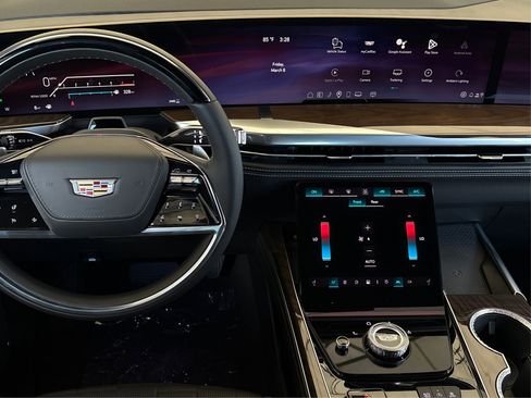 New 2026 Cadillac Escalade Platinum Sport w/ LPO, ONYX Package image 16