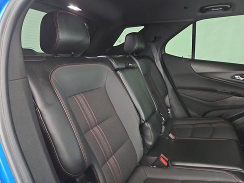 Used 2024 Chevrolet Equinox RS image 32