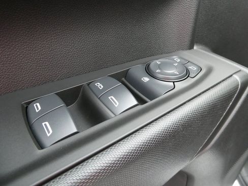 Certified 2025 GMC Sierra 1500 Pro w/ Pro Value Package image 22