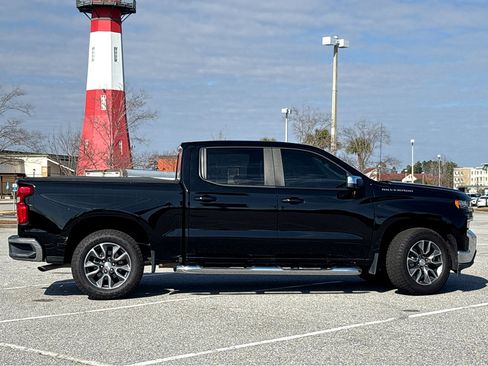 Used 2019 Chevrolet Silverado 1500 LT w/ All-Star Edition image 19