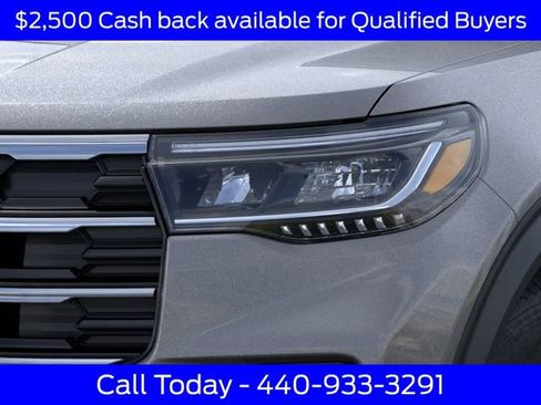 New 2026 Ford Explorer Active image 19