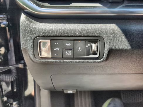 Used 2026 GMC Terrain Denali AWD/4WD image 18