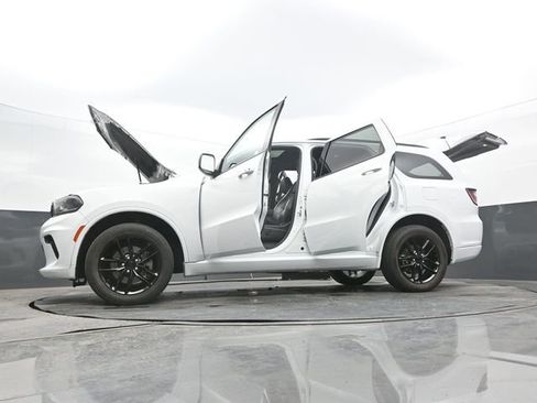 Used 2024 Dodge Durango GT image 68