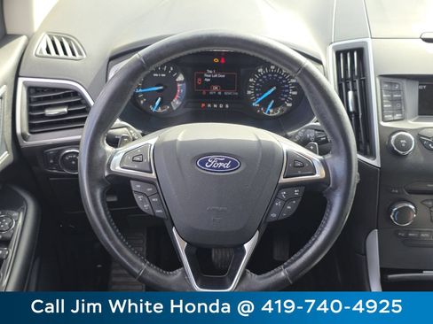 Used 2017 Ford Edge SEL FWD image 28