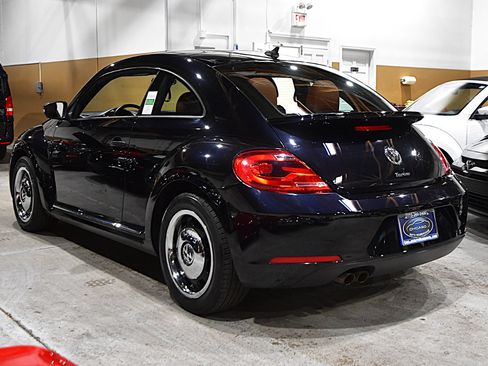 Used 2016 Volkswagen Beetle 1.8T S image 7