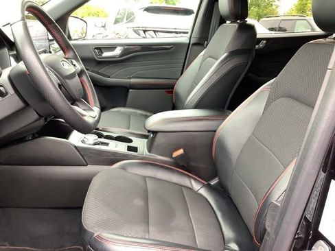 Used 2023 Ford Escape ST-Line w/ Tech Pack #1 image 19