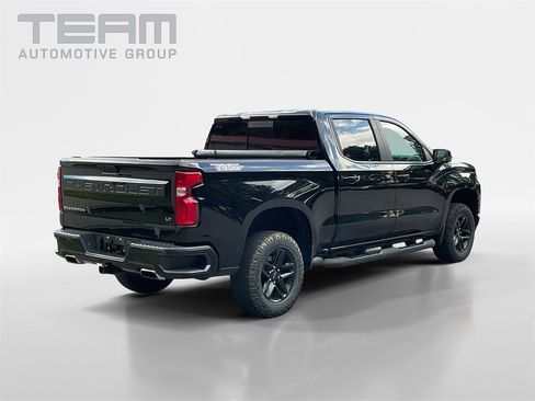 Used 2020 Chevrolet Silverado 1500 LT Trail Boss image 7