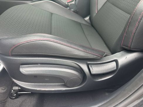 Used 2025 Kia Soul GT-Line FWD image 8