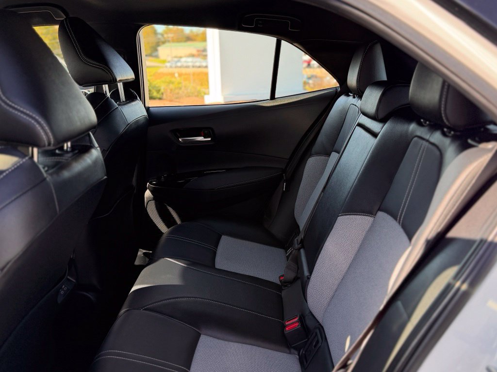 Used 2024 Toyota Corolla XSE FWD image 6