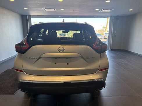 Used 2023 Nissan Murano SV image 10
