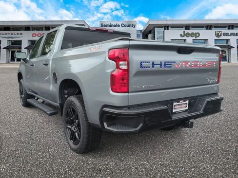 Used 2025 Chevrolet Silverado 1500 Custom Trail Boss AWD/4WD image 6