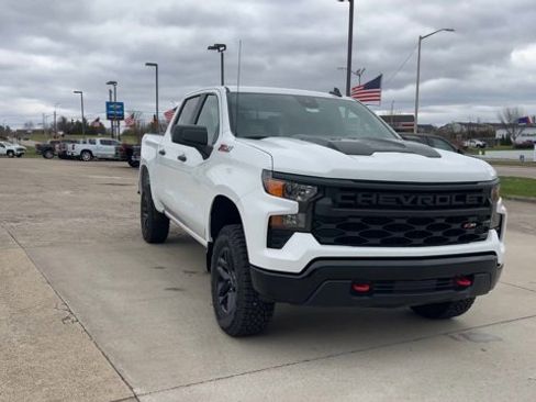 New 2026 Chevrolet Silverado 1500 Custom Trail Boss image 3