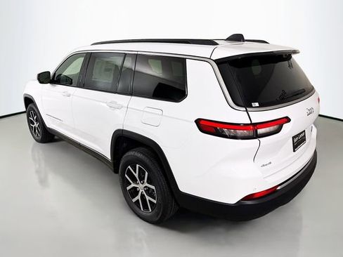 New 2025 Jeep Grand Cherokee L Limited w/ Luxury Tech Group II AWD/4WD image 5