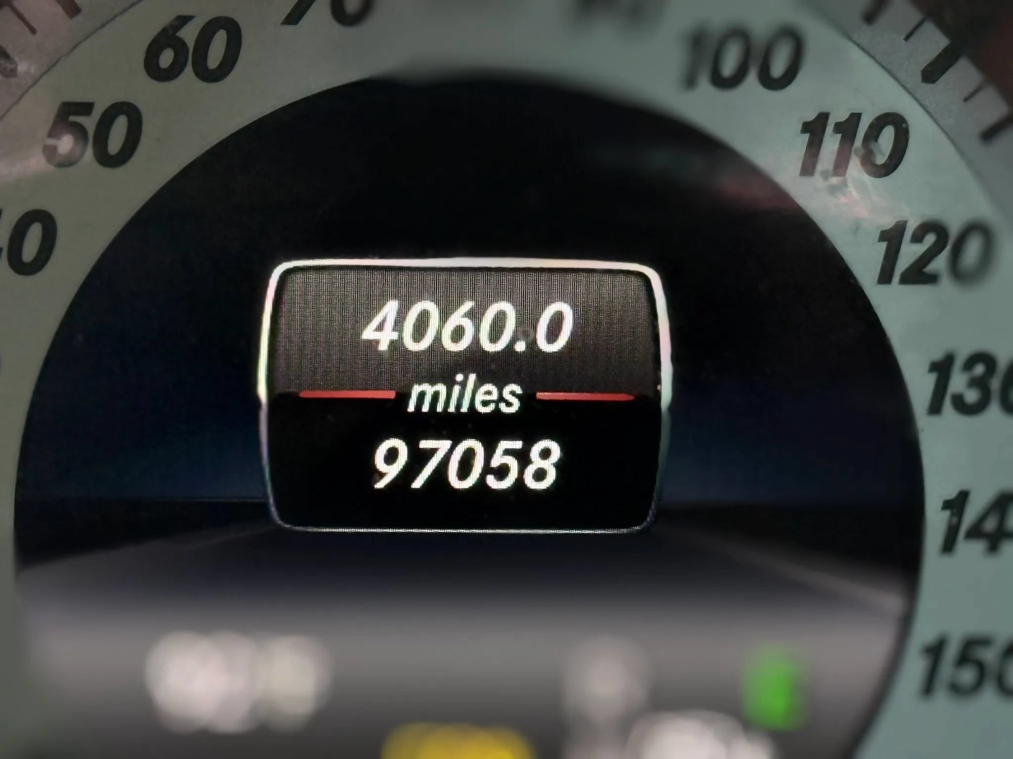 Used 2014 Mercedes-Benz E 350 Coupe image 22