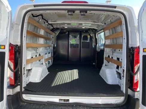 Used 2024 Ford Transit 250 Low Roof w/ Exterior Upgrade Package image 5