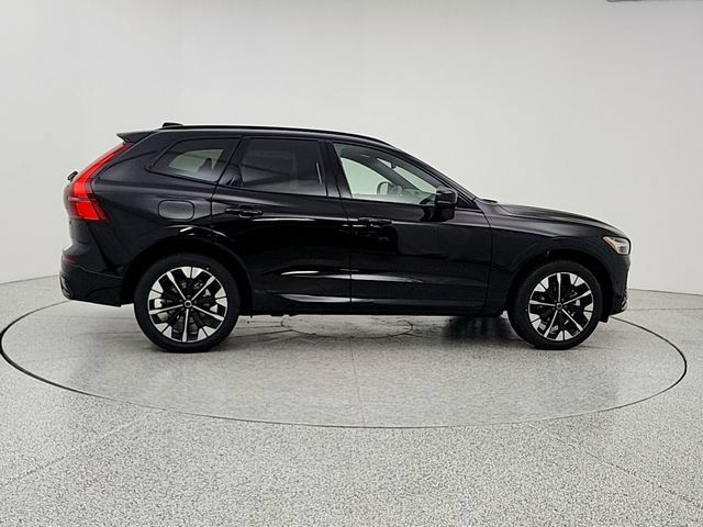 New 2027 Volvo XC60 B5 Ultra AWD/4WD image 4