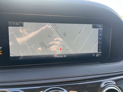 Certified 2019 Mercedes-Benz S 560 4MATIC Sedan image 24