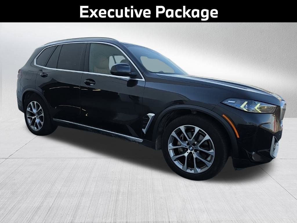 Used 2024 BMW X5 xDrive40i w/ Executive Package AWD/4WD image 4